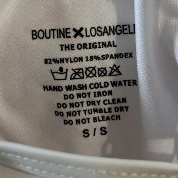 Boutine white with hearts bikini top with underwire - Picture 4 of 4